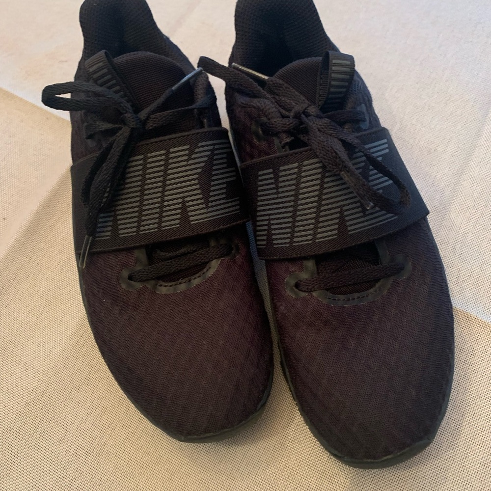 Nike Big Boys Black Running Shoes